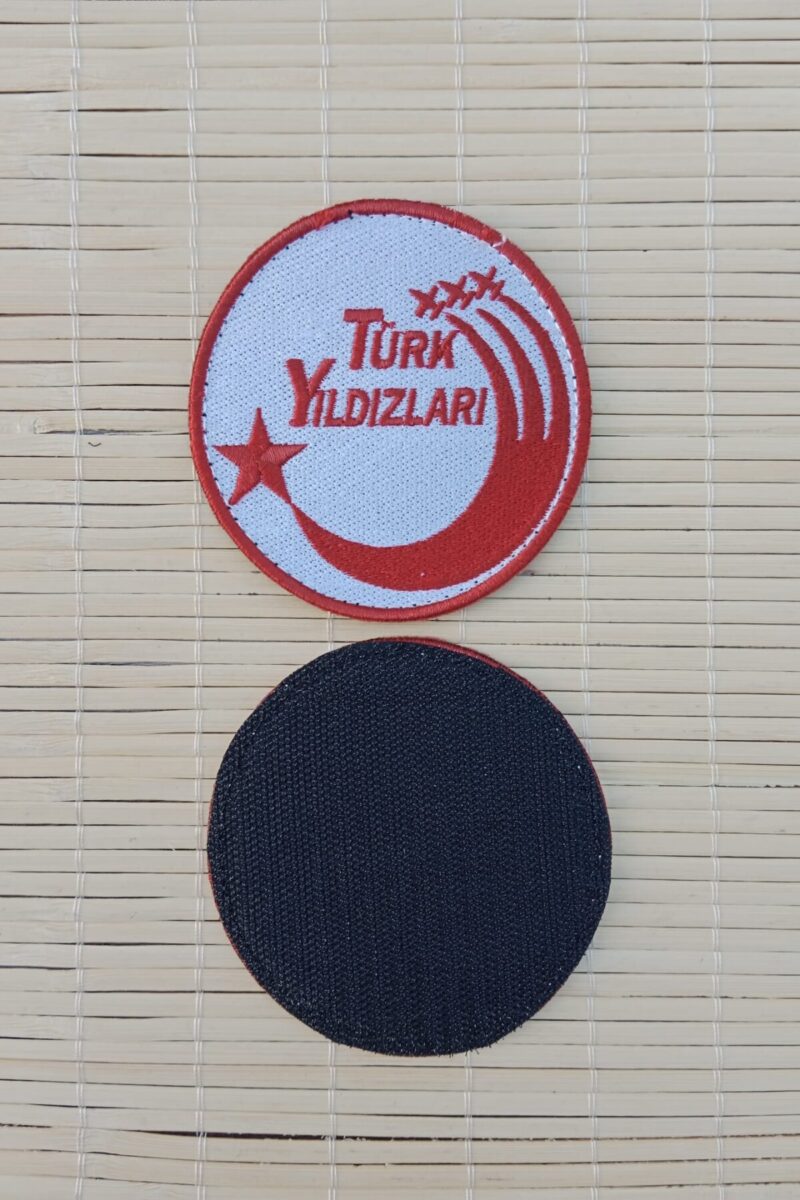 Beyaz Zemin Kırmızı Nakış işlemeli Türk Yıldızları Arma Patch Peç