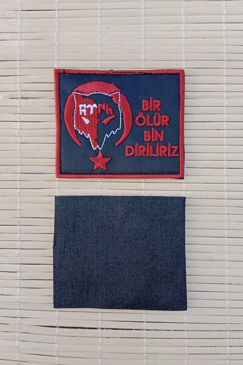 Bir Ölür Bin Diriliriz Kırmızı Nakış işlemeli Arma Peç Patch - Görsel 3