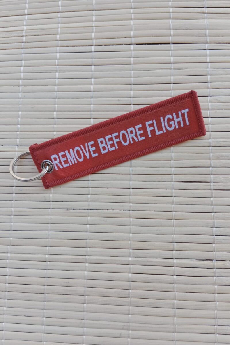 F-35 Remove Before Flight Yazılı Kırmızı Beyaz Nakış işlemeli Bez Anahtarlık - Görsel 2